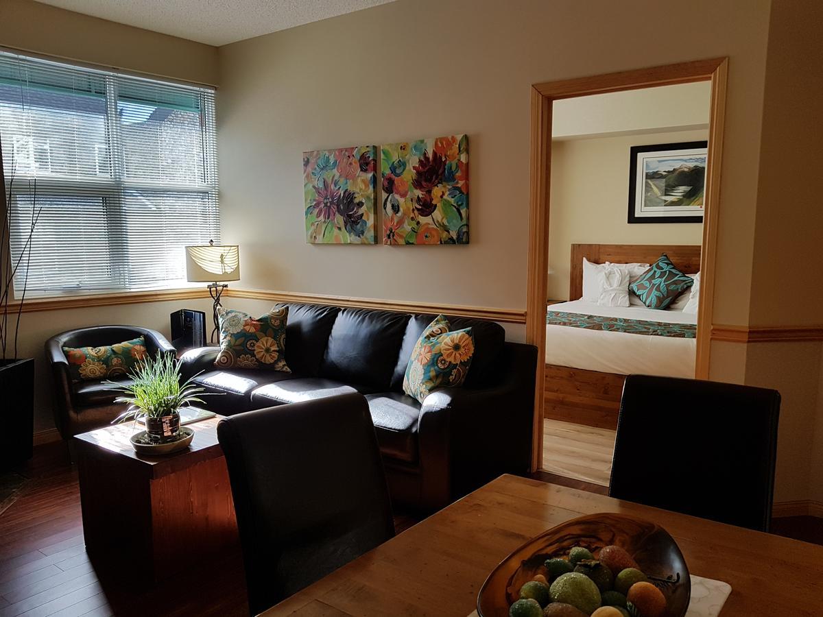 Sunset Resorts Canmore And Spa Exterior photo